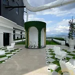 Arte Montkiara Cozy N Spacious 1Br 100Mbps_Jacuzzi